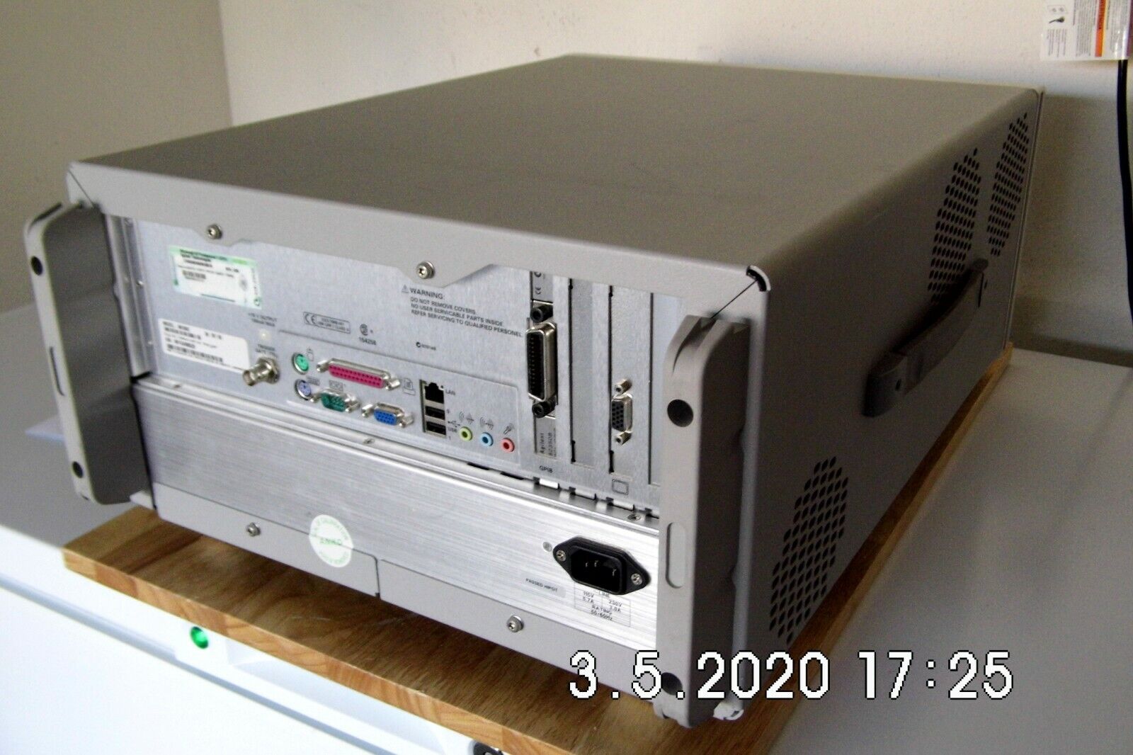 Agilent 86100C Infiniium DCA-J Oscilloscope Mainframe 001,100 NIST calibrated Agilent 86100C Infiniium DCA-J Oscilloscope Mainframe 001,100 NIST calibrated
